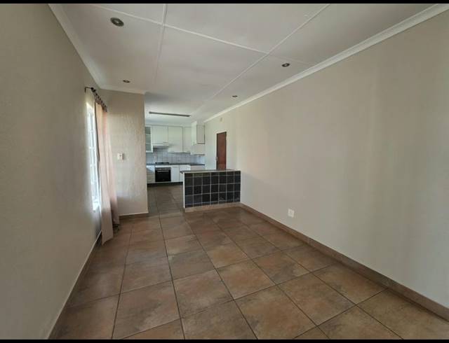 3 BEDROOM HOUSE FOR SALE IN BONAERO PARK